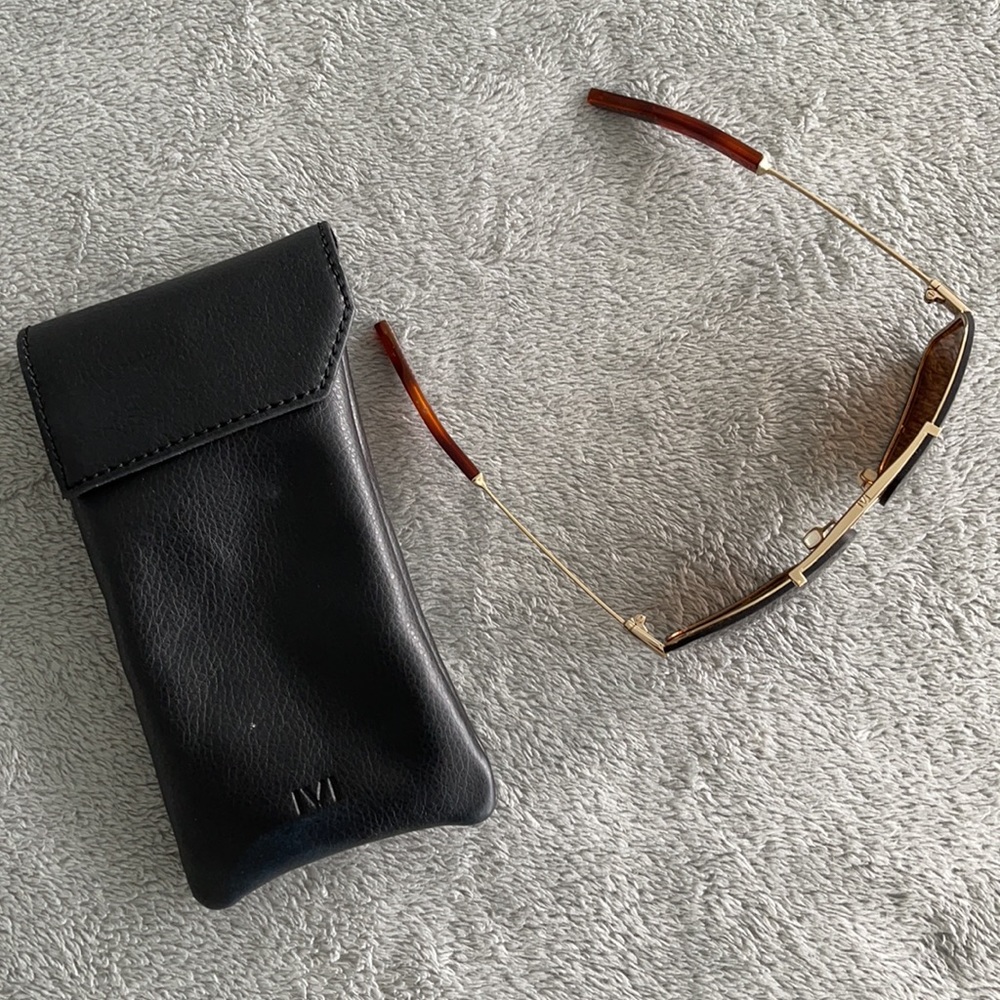 Sunglasses - Picture 3 of 3